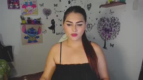 Snapshot of _ninahot chatting on September 25, 12:50 am Nina online show from September 25, 12:50 am
