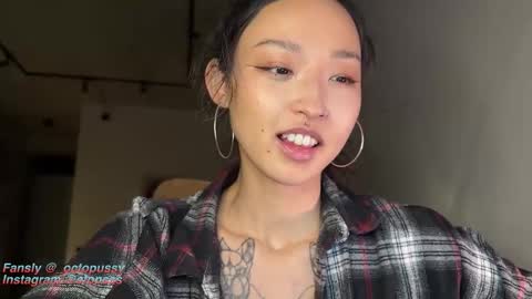 Mikayla online show from January 7, 12:26 am