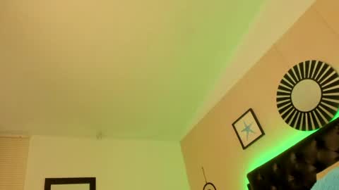 Olivia jones online show from June 5, 4:34 pm