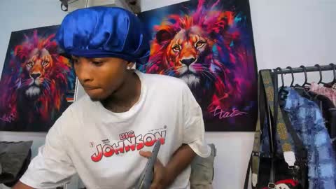 Kevin  online show from October 11, 9:36 am