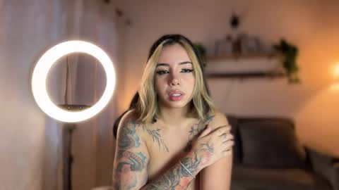 _paulah2 online show from July 13, 9:07 pm