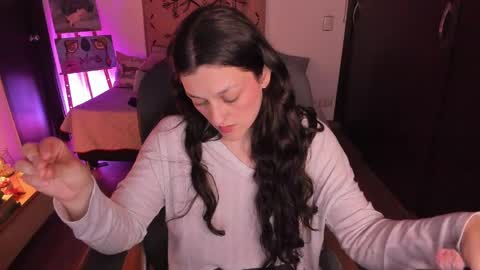 violeta ig  online show from April 24, 12:01 am