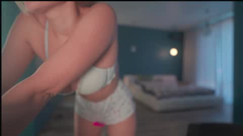 Eva online show from September 22, 4:27 am