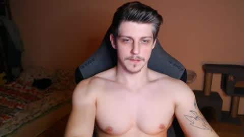 Vampire online show from December 14, 3:46 am