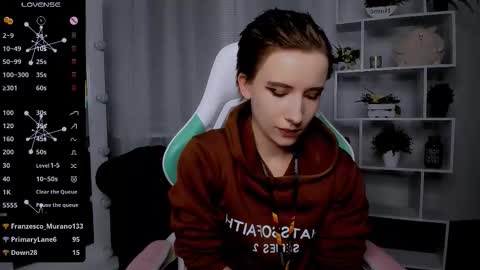 Rein online show from December 2, 8:29 pm