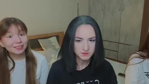 LISSAPVT IS OPEN online show from March 8, 2:32 pm