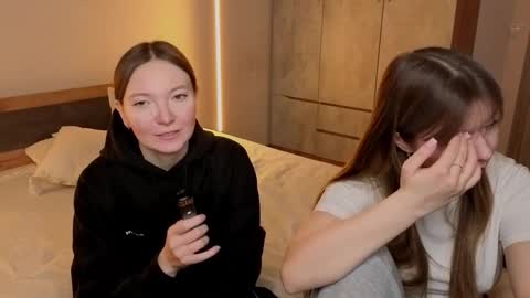 LISSAPVT IS OPEN online show from February 25, 3:59 pm