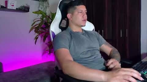 Roberto online show from November 23, 7:50 am