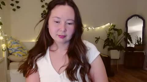 Snapshot of _rosie_cheeks_ chatting on October 9, 6:13 pm See you  online show from October 9, 6:13 pm