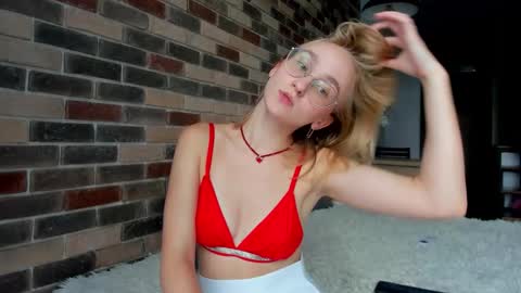 Ruby online show from September 16, 2:09 pm