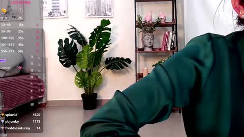 Sassy Girl online show from February 22, 12:38 am