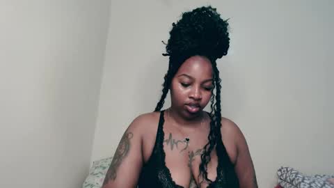 Abbie online show from January 7, 6:02 pm