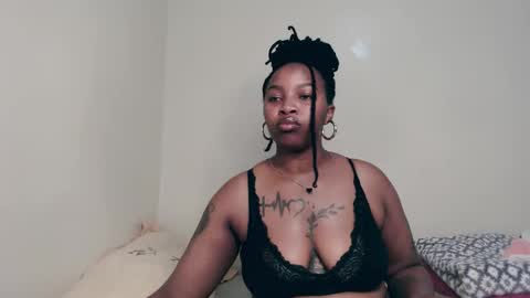 Abbie online show from December 5, 7:22 pm