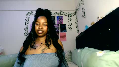 Abbie online show from June 25, 9:31 pm