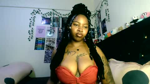 Abbie online show from August 6, 6:06 pm