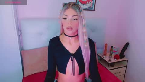 _shadday_ online show from March 25, 4:41 am