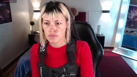 _sharlotte777 online show from February 24, 1:10 pm