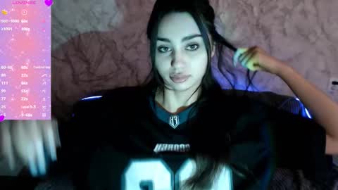 Snapshot of _shynikki chatting on October 22, 2:59 am _shynikki online show from October 22, 2:59 am