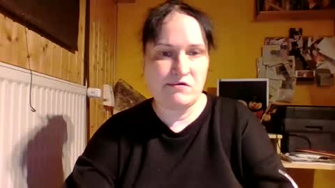 Melisa online show from June 24, 11:39 am
