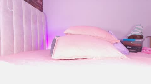 susy online show from April 21, 3:02 am