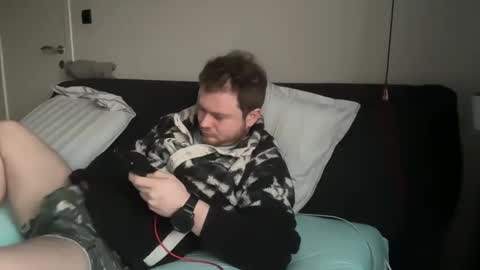 _stevie___ online show from March 2, 5:25 pm