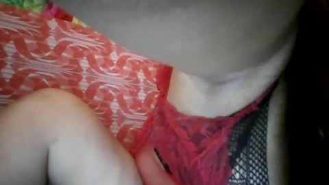 _suphitchaya_ online show from June 21, 1:23 am