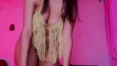   0900 p.m a 0500 a.m Colombia time UTC -5  online show from March 21, 8:19 am