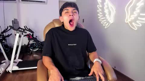 _taylorblack online show from February 20, 12:07 pm