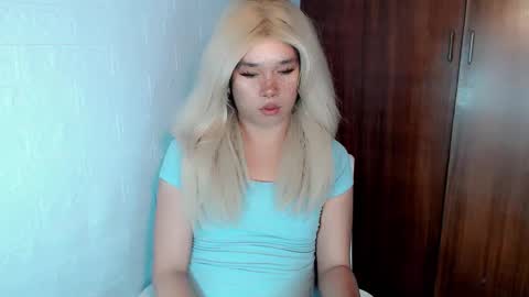 Iam Alex online show from April 9, 7:25 am