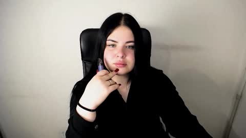 Trisha online show from October 26, 11:55 am