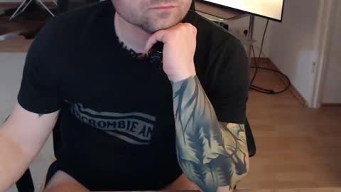 _trythis_ online show from May 25, 1:01 am