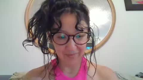 Snapshot of _tutti_frutti_ chatting on October 22, 4:59 am _tutti_frutti_ online show from October 22, 4:59 am