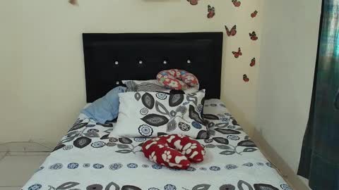 _victoriia_971 online show from January 16, 1:53 pm