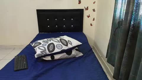 _victoriia_971 online show from February 20, 12:36 pm