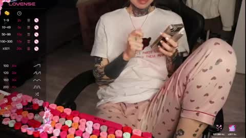 Alis online show from April 19, 4:35 am