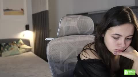 Kristina online show from November 9, 12:30 pm