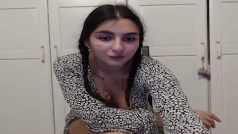 Niki online show from July 14, 10:15 pm