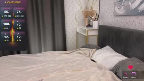 Jasmine online show from September 12, 7:54 am