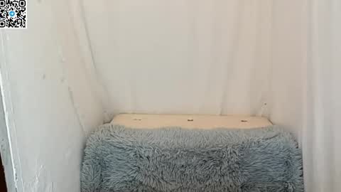 Oleg online show from April 5, 7:33 pm