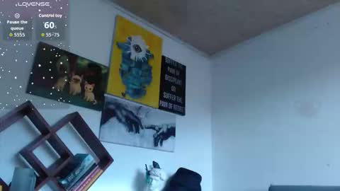 Zoe  online show from March 13, 6:44 pm