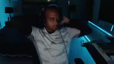 a4orce online show from October 16, 3:50 am