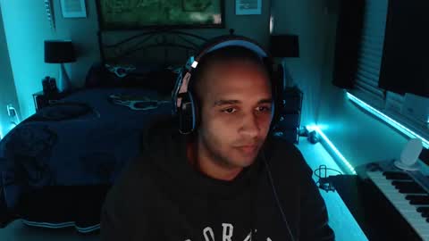 a4orce online show from February 18, 5:42 am