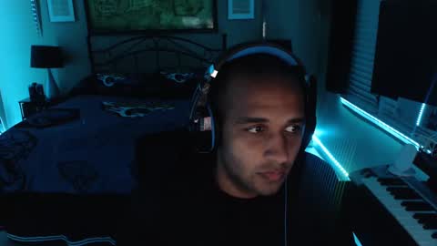 a4orce online show from March 7, 12:37 am