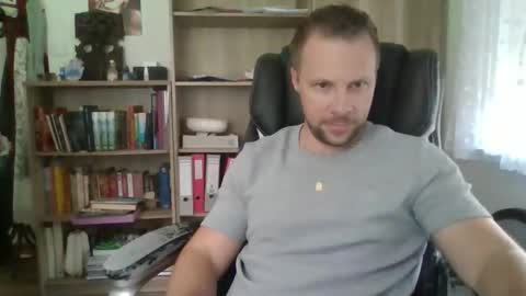 Long distance cumshot online show from May 11, 10:55 am