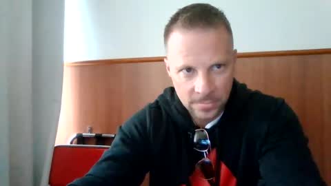 Long distance cumshot online show from August 8, 10:47 am