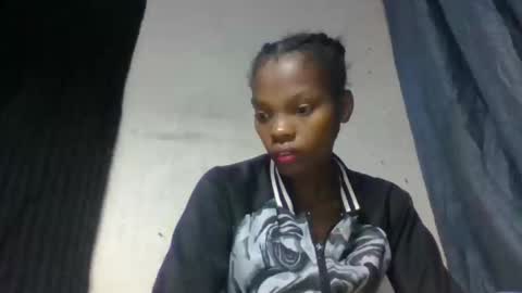 aadienne online show from April 21, 6:31 am