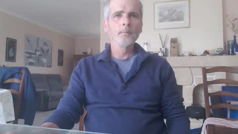 Aalex1717 online show from May 3, 7:47 am