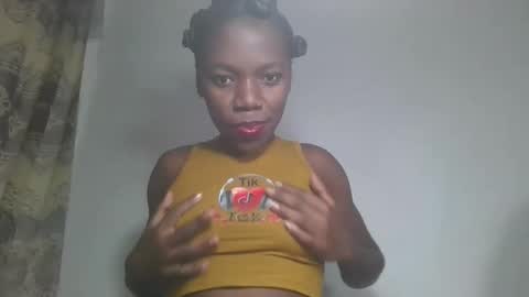 aangevelo online show from November 8, 9:07 pm