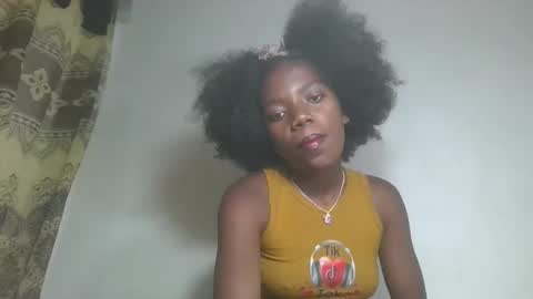 aangevelo online show from November 7, 6:43 pm