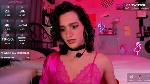 Aaron  online show from March 9, 7:24 am